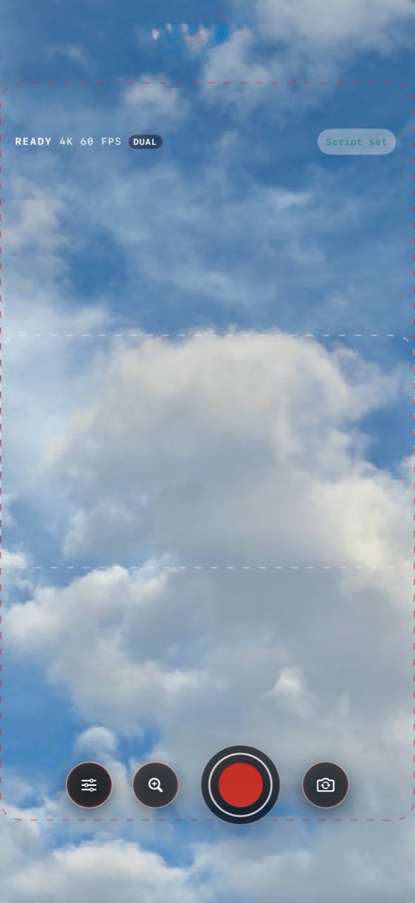 SideReader camera screen framing a sky preview with capture controls.